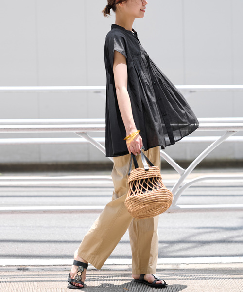 JOURNAL STANDARD relume(ジャーナルスタンダード レリューム)の「《追加》手洗い可 / ボイルピンタックフレンチブラウス(シャツ/ブラウス・レディース・ブラック/ホワイト/ブルー系その他・FREE)」の7枚目の写真