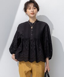 ヌキテパ 23年 クリンプコットンエンブロイダリー ブラウス 刺繍 ヌキテパ 23年 クリンプコットンエンブロイダリー ブラウス 刺繍