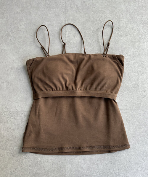 Thevon（ゼボン）の「【新色登場！】アシメストラップカップ付きキャミ（キャミソール・レディース・ブラック/オフホワイト/ブラウン/グレイッシュベージュ・FREE/S）」の12枚目の写真