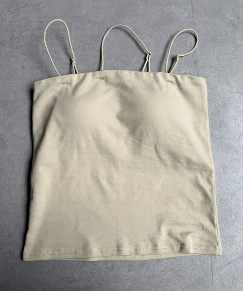 Thevon（ゼボン）の「【新色登場！】アシメストラップカップ付きキャミ（キャミソール・レディース・ブラック/オフホワイト/ブラウン/グレイッシュベージュ・FREE/S）」の21枚目の写真