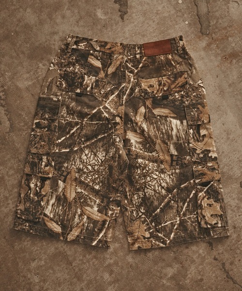 ALL RUNS（オールランズ）の「リアルツリー柄 ハーフカーゴパンツ（カーゴパンツ・メンズ・リアルツリーカモ・L/M）」の3枚目の写真