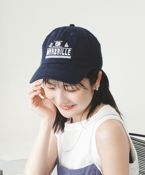 SLOBE IENA（スローブイエナ）の「made some sports wear for SLOBE IENA ロゴキャップ（キャップ・レディース・イエロー/ネイビー/ホワイト/ブラウン/ダークブルー/イエロー系・FREE）」の3枚目の写真