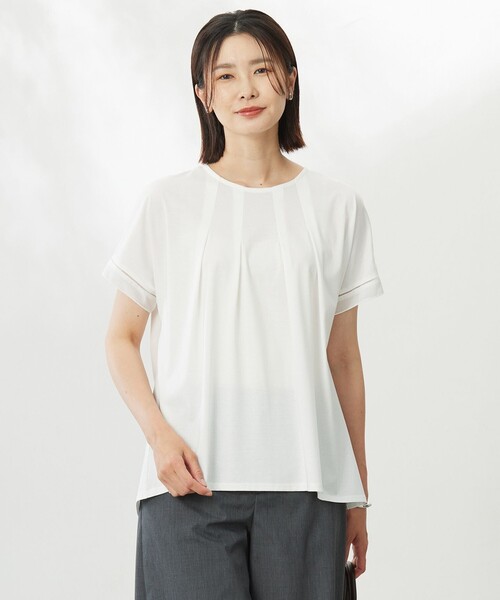 J.PRESS(ジェイプレス)の「【洗える・接触冷感】プレーティングジャージー フレア カットソー(Tシャツ/カットソー・レディース・スカイブルー系/ベージュ系/オレンジ系/ブラック系/ホワイト系・T13)」の1枚目の写真