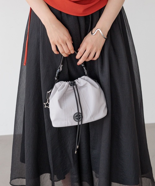 BAYFLOW(ベイフロー)の「マルチWAYロープコードショルダーバッグ(ショルダーバッグ・レディース・アイボリー/イエロー/グレー/ブラック・FREE)」の4枚目の写真