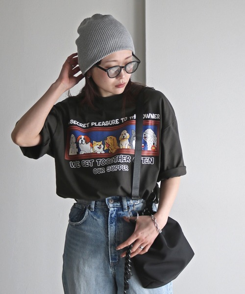 COURO（コウロ）の「夕食アニマルプリントTシャツ（Tシャツ/カットソー・レディース・ブラック/ホワイト系/チャコールグレー/オートミール/チャコール/ブラック系/ホワイト/ライトグレー系・M/XL/L）」の7枚目の写真