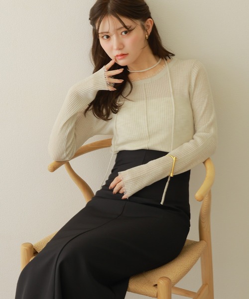LAULEN(ローレン)の「choker sheer lib fringe tops /チョーカー付き シアーリブ フリンジ トップス(ニット/セーター・レディース・グレー/アイボリー/ベージュ・FREE)」の18枚目の写真