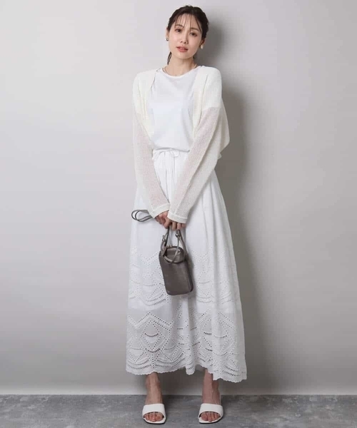 MK MICHEL KLEIN（エムケーミッシェルクラン）の「コットン刺繍カットワークギャザースカート/洗える（スカート・レディース・ブルー/カーキ/ホワイト・38）」の11枚目の写真