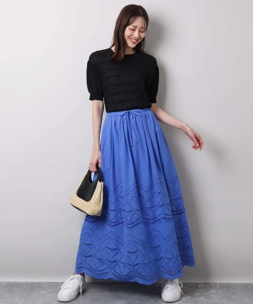 MK MICHEL KLEIN（エムケーミッシェルクラン）の「コットン刺繍カットワークギャザースカート/洗える（スカート・レディース・ブルー/カーキ/ホワイト・38）」の15枚目の写真