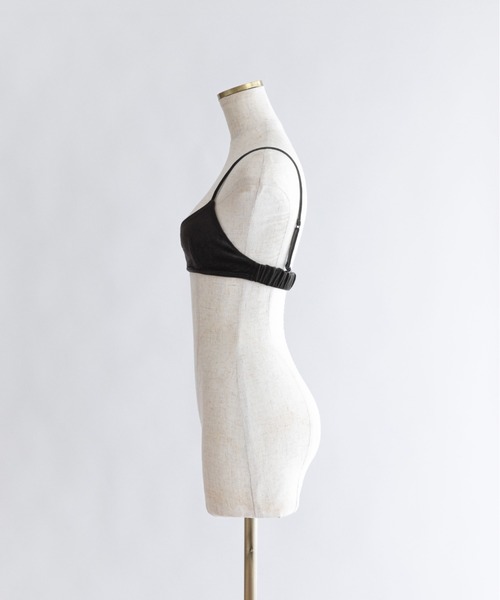 EN NEUME（エンノイム）の「Velor Healthy Bra Top（その他トップス・レディース・チャコールグレー/イエロー/ブラウン/ピンク/グリーン・FREE）」の14枚目の写真