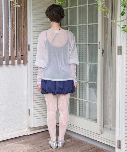 loin nuit(ロワンニュイ)の「glitter sheer long sleeve tops / グリッターシアーロングスリーブトップス(Tシャツ/カットソー・レディース・ホワイト/グレー/ラベンダー・FREE)」の11枚目の写真