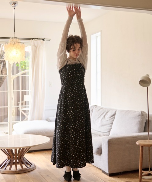 loin nuit(ロワンニュイ)の「glitter sheer long sleeve tops / グリッターシアーロングスリーブトップス(Tシャツ/カットソー・レディース・ホワイト/グレー/ラベンダー・FREE)」の17枚目の写真