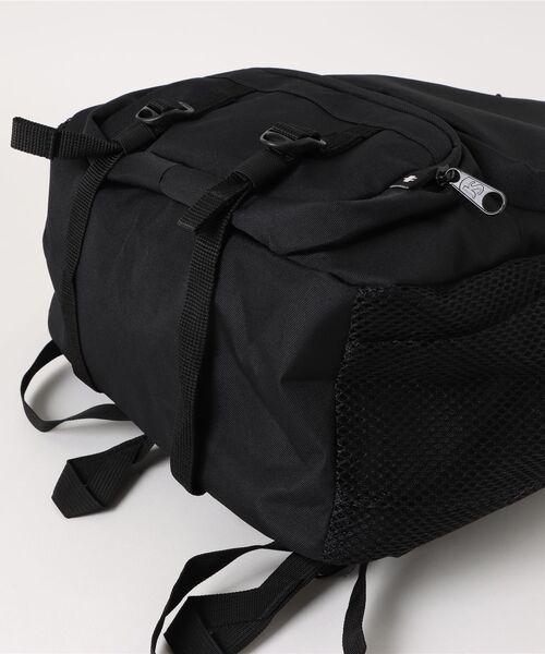JANSPORT(ジャンスポーツ)の「【JANSPORT/ジャンスポーツ】ENVOY 日本限定 32リッター ナイロンバッグパック リュックサック(バックパック/リュック・メンズ・ブラック/ネイビー/ベージュ・FREE)」の14枚目の写真