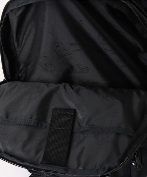 JANSPORT(ジャンスポーツ)の「【JANSPORT/ジャンスポーツ】ENVOY 日本限定 32リッター ナイロンバッグパック リュックサック(バックパック/リュック・メンズ・ブラック/ネイビー/ベージュ・FREE)」の16枚目の写真
