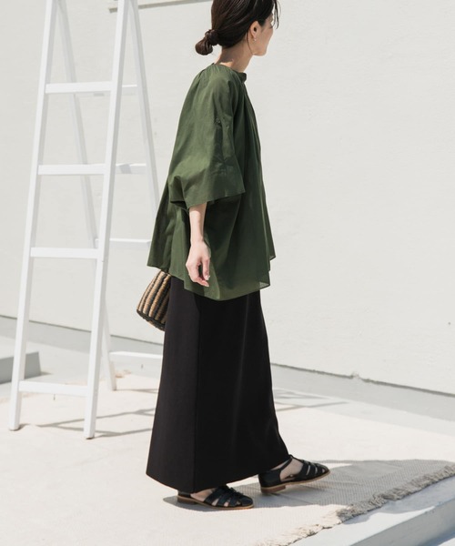 URBAN RESEARCH DOORS（アーバンリサーチドアーズ）の「コットンボイルロールアップスリーブブラウス（シャツ/ブラウス・レディース・ネイビー/グリーン/ピンク系その他/グレー系その他・MEDIUM）」の20枚目の写真