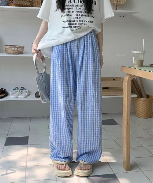 WEGO（ウィゴー）の「【お気に入り2千人突破】WEGO/26年夏ギンガムチェックワイドストレートパンツ（その他パンツ・レディース・ブラック/ピンク/ブルー・SMALL/MEDIUM）」の10枚目の写真