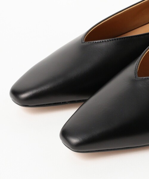 Demi-Luxe BEAMS（デミルクス ビームス）の「Vカット フラット パンプス（パンプス・レディース・ブラック/ホワイト系その他5・38/37/36）」の10枚目の写真