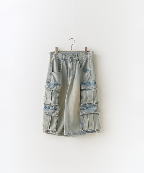 Chick(チック)の「Cargo pocket half denim pants / カーゴポケットハーフデニムパンツ(デニムパンツ・レディース・ブルー・FREE)」の2枚目の写真