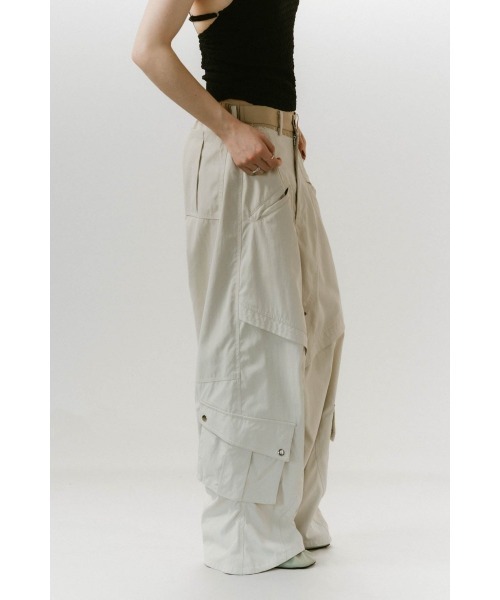 Knuth Marf(クヌースマーフ)の「docking nylon pants(unisex)(カーゴパンツ・レディース・アイボリー/ブラック/カーキ・X-SMALL/SMALL/MEDIUM/LARGE)」の6枚目の写真