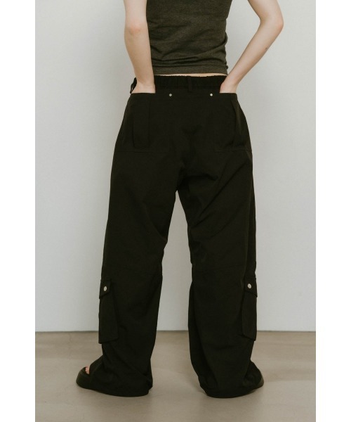 Knuth Marf(クヌースマーフ)の「docking nylon pants(unisex)(カーゴパンツ・レディース・アイボリー/ブラック/カーキ・X-SMALL/SMALL/MEDIUM/LARGE)」の16枚目の写真