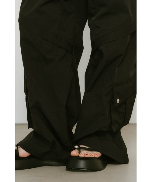 Knuth Marf(クヌースマーフ)の「docking nylon pants(unisex)(カーゴパンツ・レディース・アイボリー/ブラック/カーキ・X-SMALL/SMALL/MEDIUM/LARGE)」の17枚目の写真