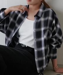 【24SS】 Lui's ルイス　チェックシャツ オンブレー ツートーンシャツ Lui's（ルイス）の「オンブレーチェックシャツ（シャツ/ブラウス