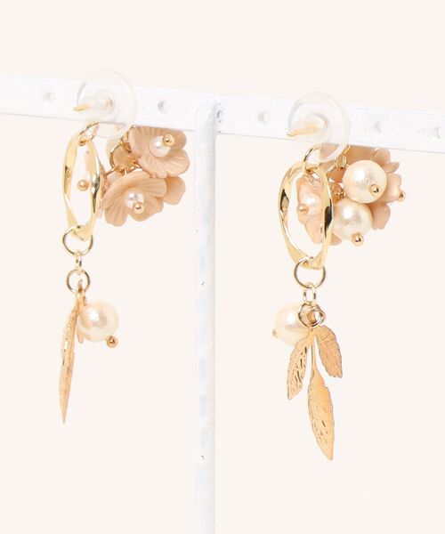 VIBGYOR(ヴィブジョー)の「【amechan】フラワーブーケ(ピアス)(MA)(ピアス(両耳用)・レディース・ブラウン・FREE)」の2枚目の写真