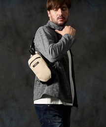 HIDEAWAYS NICOLE | ミニボディバッグ(ボディバッグ/ウエストポーチ)