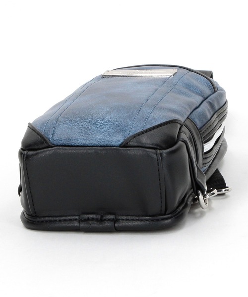 HIDEAWAYS NICOLE（ハイダウェイニコル）の「ミニボディバッグ（ボディバッグ/ウエストポーチ・メンズ・ブラック/ベージュ/ネイビー・FREE）」の12枚目の写真