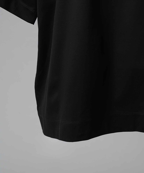 MAISON SPECIAL(メゾンスペシャル)の「《UNISEX》Extremely Cool Smooth Prime-Over Crew Neck T-Shirt/超冷感スムースプライムオーバークルーネックTシャツ【MAISON SPECIAL/メゾンスペシャル】(Tシャツ/カットソー・メンズ・ホワイト/ブラック・0/1/2)」の3枚目の写真