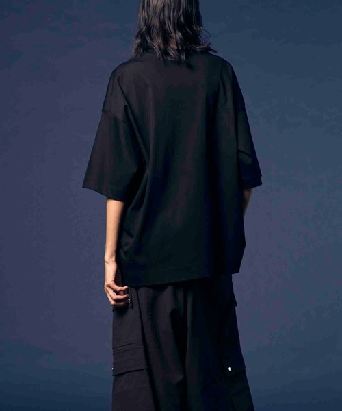 MAISON SPECIAL(メゾンスペシャル)の「《UNISEX》Extremely Cool Smooth Prime-Over Crew Neck T-Shirt/超冷感スムースプライムオーバークルーネックTシャツ【MAISON SPECIAL/メゾンスペシャル】(Tシャツ/カットソー・メンズ・ホワイト/ブラック・0/1/2)」の8枚目の写真