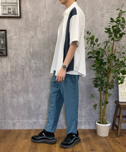 BACK NUMBER(バックナンバー)の「【BACK NUMBER】「吸水速乾」ドライポリ縦切替半袖シャツ(シャツ/ブラウス・メンズ・グレー/ホワイト・L/XL/M)」の4枚目の写真