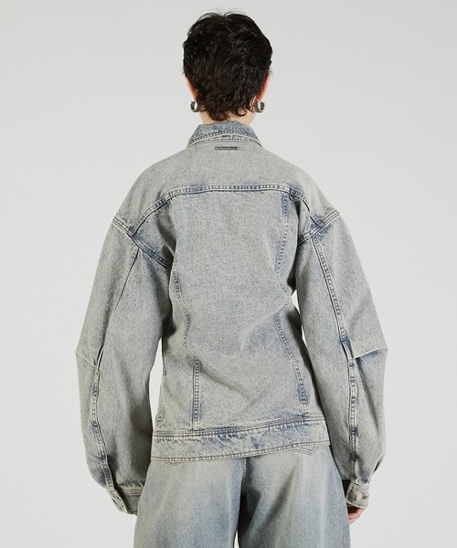 スカーフシェイプデニムジャケット / Scarf-Shaped Denim Jacket