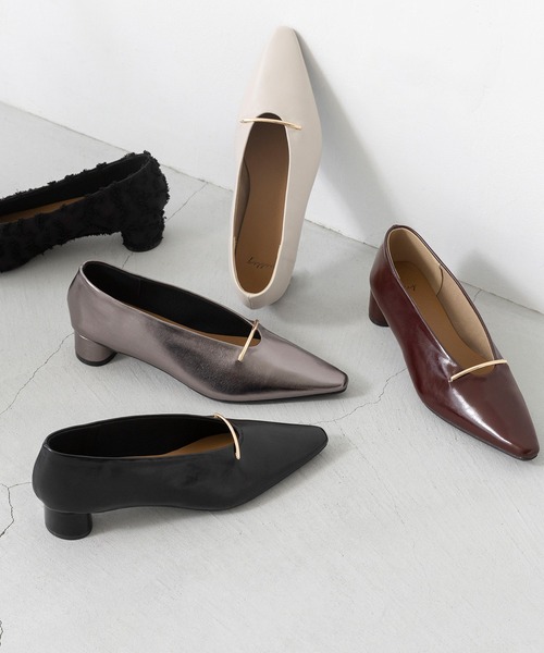 welleg(ウェレッグ)の「【 極やわ 】ゴールドバー 3cmヒール パンプス(パンプス・レディース・シルバー/ブラック系その他/ブラック/アイボリー/ブラウン系その他/ブラウン/ライトグレー/シルバー系その他・21.5cm/22.0cm/22.5cm/23.0cm/23.5cm/24.0cm/24.5cm/25.0cm/25.5cm/26.0cm)」の10枚目の写真