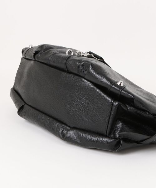 florist（フローリスト）の「2WAY スタッズベルトY2Kアイレットショルダーバッグ/トートバッグ（トートバッグ・レディース・ブルーグレー/チョコ/ブラック/キャメル/ワインレッド/ベージュ・FREE）」の8枚目の写真