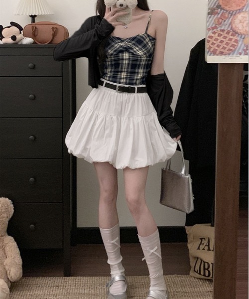 kirakiraShop(キラキラショップ)の「【2点セット】チェック柄 ビスチェ & カーディガン セット(セットアップ・レディース・ホワイト/ブラック/グレー・FREE)」の8枚目の写真