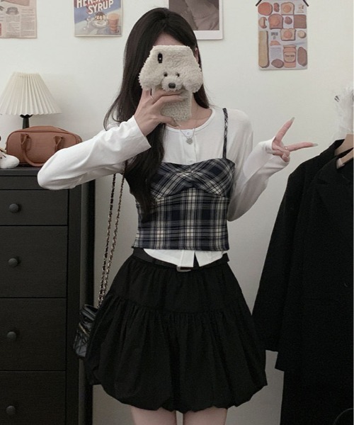 kirakiraShop(キラキラショップ)の「【2点セット】チェック柄 ビスチェ & カーディガン セット(セットアップ・レディース・ホワイト/ブラック/グレー・FREE)」の19枚目の写真