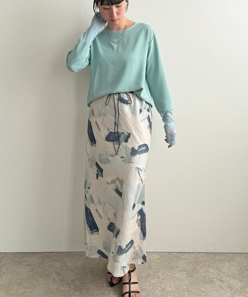 LHELBIE（レルビエ）の「ラフペイントスカート（スカート・レディース・ブラック/グレイッシュベージュ/イエロー・M）」の17枚目の写真