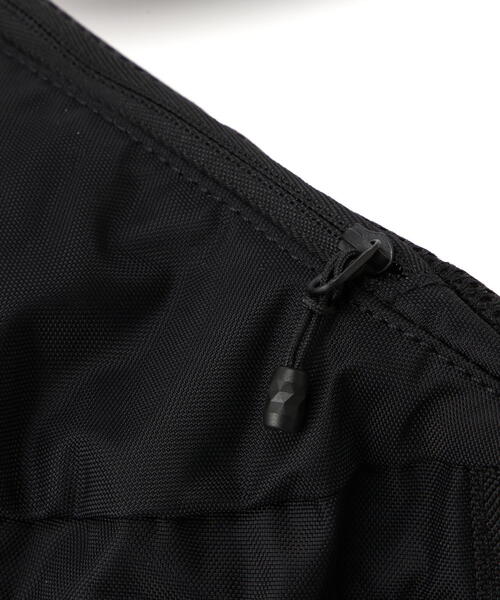 THE NORTH FACE(ザノースフェイス)の「THE NORTH FACE/ザ・ノース・フェイス/Sweep(ボディバッグ/ウエストポーチ・メンズ・ブラック・F)」の9枚目の写真
