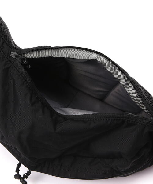 THE NORTH FACE(ザノースフェイス)の「THE NORTH FACE/ザ・ノース・フェイス/Sweep(ボディバッグ/ウエストポーチ・メンズ・ブラック・F)」の15枚目の写真