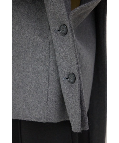 AZUL by moussy（アズールバイマウジー）の「【PLUS】ストールリバーポンチョ（ポンチョ・レディース・ベージュ/グレー・FREE）」の13枚目の写真