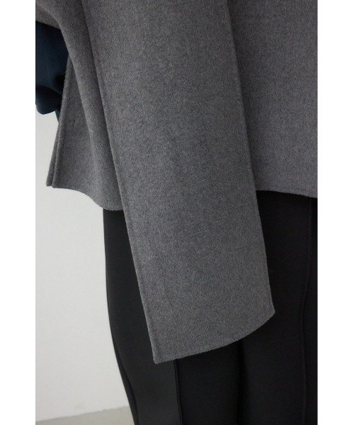 AZUL by moussy（アズールバイマウジー）の「【PLUS】ストールリバーポンチョ（ポンチョ・レディース・ベージュ/グレー・FREE）」の14枚目の写真