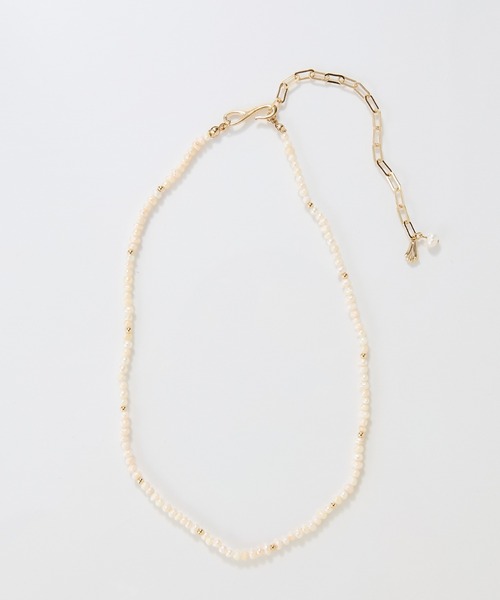Phoebe(フィービィー)の「フレッシュウォーターパールチョーカーネックレス/連パール/淡水パール/39cm~50cm(ネックレス・レディース・ホワイト・FREE)」の2枚目の写真