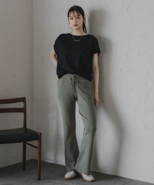 slattgir(スラットジール)の「高身長 ニットフレアパンツ(セットアップ対応)(トールサイズ)Essenave(その他パンツ・レディース・カーキ/ブラック/ベージュ・TM/TL/TLL/T3L)」の18枚目の写真