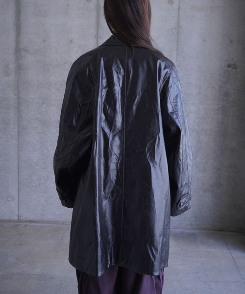 LOW CLASSIC(ロウ クラシック)の「TEXTURED LEATHER HALF COAT(その他アウター・レディース・ブラック・S)」の11枚目の写真