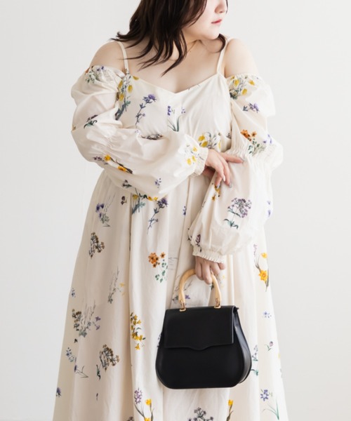 CLETTE(クレット)の「CLETTEオリジナル3WAYスリーブロングワンピース(ワンピース・レディース・アイボリー系/ネイビー/ブラック/ブラック系その他・LL/4L/3L)」の11枚目の写真