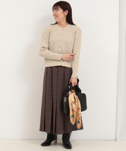 MICO COULIER(ミコクリエ)の「ミニケーブルウーリーエステルニット(ニット/セーター・レディース・ネイビー/モカ/キナリ・38)」の9枚目の写真