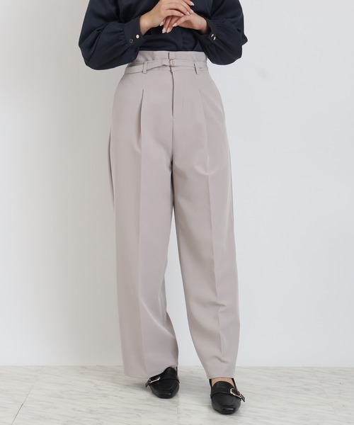 TRUDEA(トルディア)の「ベルテッド ワイドパンツ(その他パンツ・レディース・ネイビー/ブラック/グレイッシュベージュ・SMALL/LARGE/MEDIUM)」の4枚目の写真