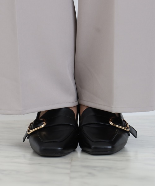 TRUDEA(トルディア)の「ベルテッド ワイドパンツ(その他パンツ・レディース・ネイビー/ブラック/グレイッシュベージュ・SMALL/LARGE/MEDIUM)」の21枚目の写真