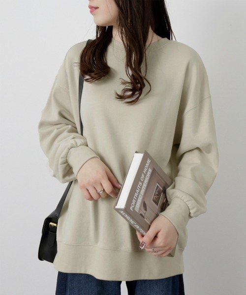 BELLUNA PLUS（ベルーナ）の「軽やか綿混スウェット（Tシャツ/カットソー・レディース・グレイッシュベージュ/ネイビー/チャコール/ライラック・LARGE/MEDIUM/X-LARGE）」の3枚目の写真