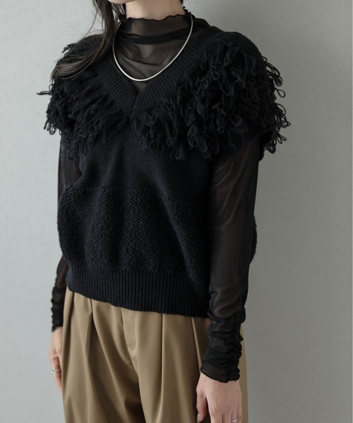 AMELY（エミリー）の「Vネックニットベスト（ベスト・レディース・アイボリー/ブラック/モカ/グレー・フリー）」の14枚目の写真